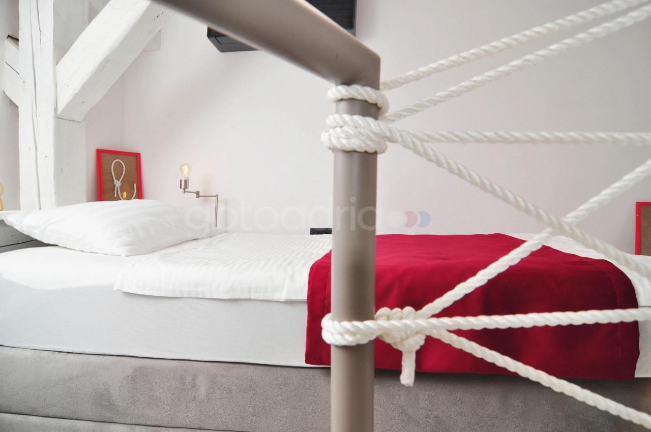Beachfront Deluxe B&B Makarská Exteriér fotografie