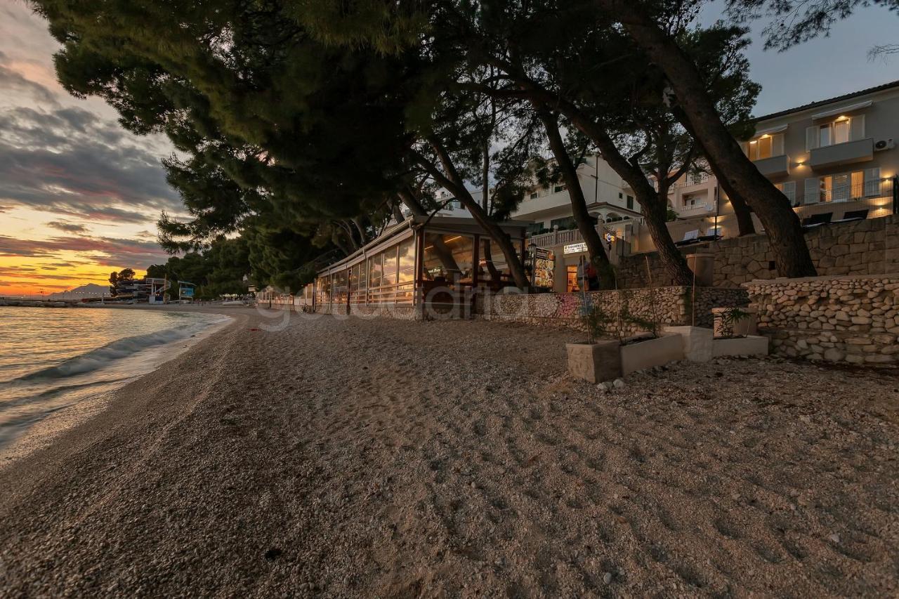 Beachfront Deluxe B&B Makarská Exteriér fotografie